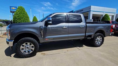 CARBONIZED GRAY 2025 Ford F-250 Lariat