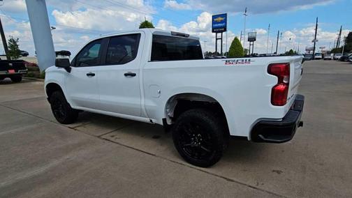 2022 Chevrolet Silverado 1500 Custom Trail Boss