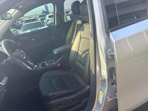 Quicksilver Metallic 2021 GMC Terrain SLT
