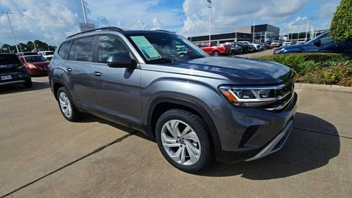 2022 Volkswagen Atlas 2.0T SE w/Technology