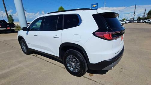 2025 GMC Acadia FWD Elevation