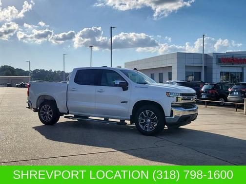 Iridescent Pearl Tricoat 2021 Chevrolet Silverado 1500 LT