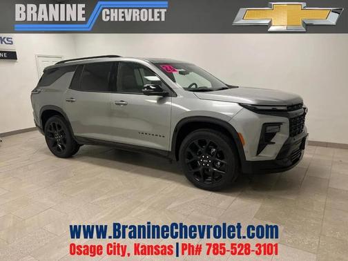 Sterling Gray Metallic 2026 Chevrolet Traverse RS