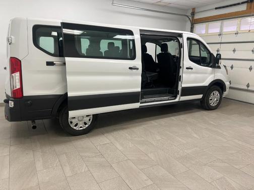 2024 Ford Transit-350 XLT