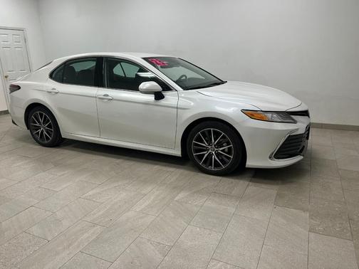 2023 Toyota Camry XLE
