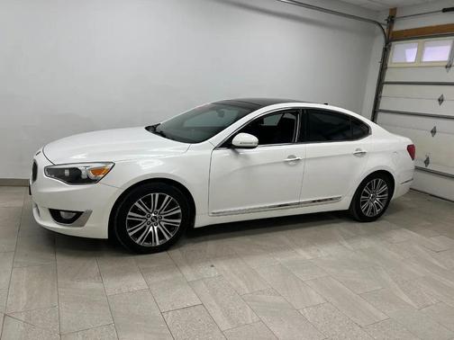 2016 Kia Cadenza Premium