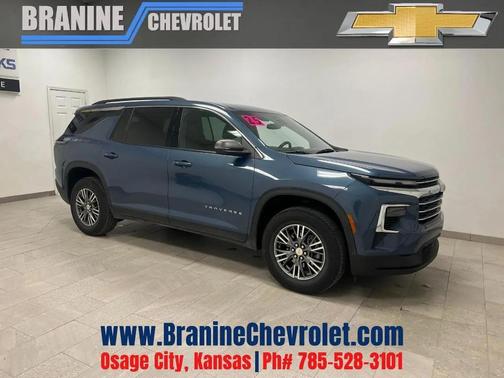 Lakeshore Blue 2025 Chevrolet Traverse LT