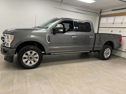 2022 Ford F-250 Platinum