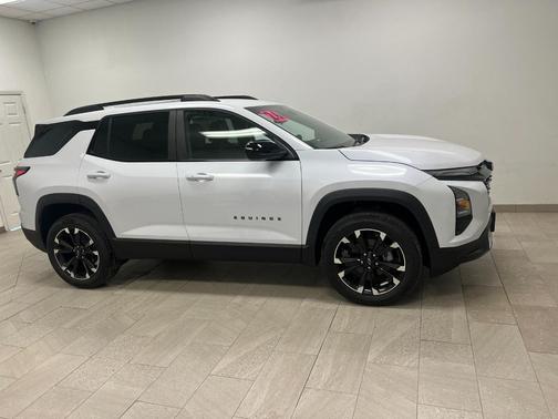 2026 Chevrolet Equinox FWD RS