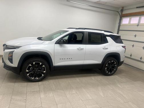 2026 Chevrolet Equinox FWD RS