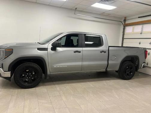 Sterling Metallic 2023 GMC Sierra 1500 Pro