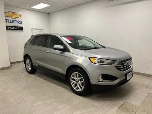 Iconic Silver Metallic 2022 Ford Edge SEL