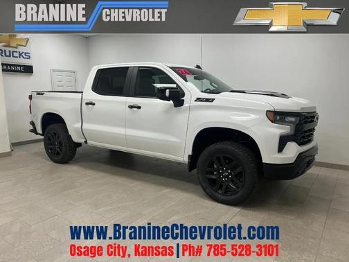 Summit White 2026 Chevrolet Silverado 1500 LT Trail Boss