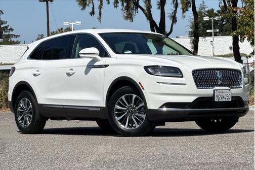 2023 Lincoln Nautilus Standard