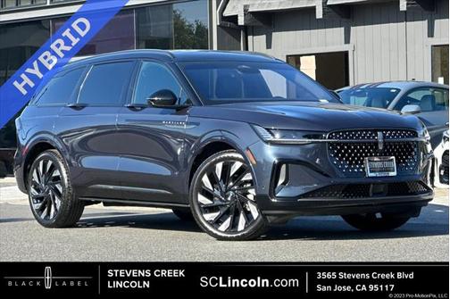 2024 Lincoln Nautilus Reserve
