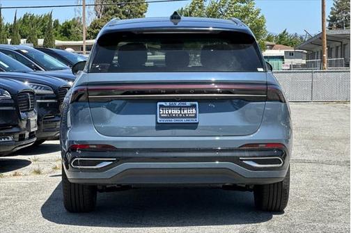 2025 Lincoln Nautilus Black Label