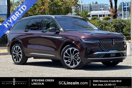2024 Lincoln Nautilus Reserve