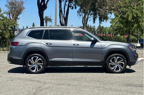 2021 Volkswagen Atlas 3.6L SEL Premium