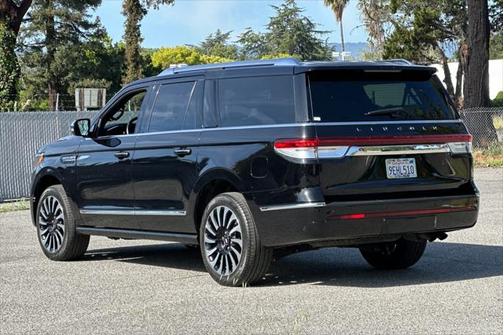 2022 Lincoln Navigator Black Label