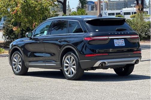 2022 Lincoln Corsair Standard
