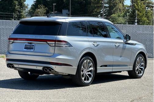 2022 Lincoln Aviator Black Label Grand Touring AWD