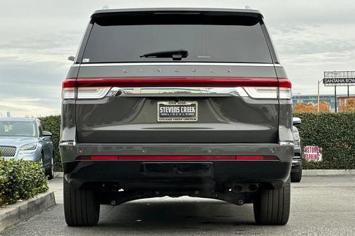 2023 Lincoln Navigator Black Label