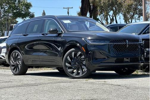 2025 Lincoln Nautilus Black Label
