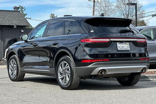 2023 Lincoln Corsair Standard