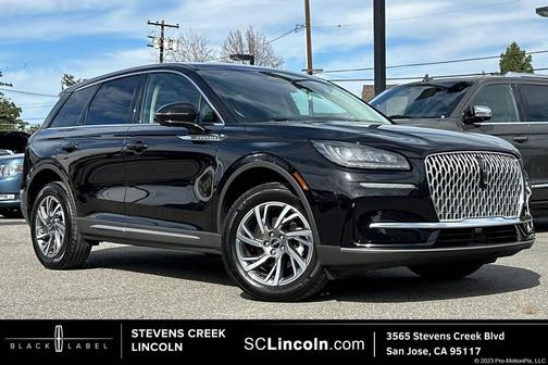2023 Lincoln Corsair Standard