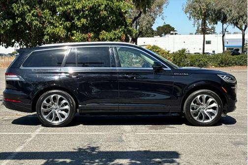2022 Lincoln Aviator Black Label Grand Touring AWD