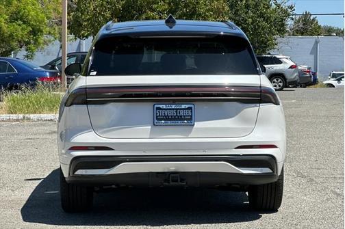 2025 Lincoln Nautilus Black Label