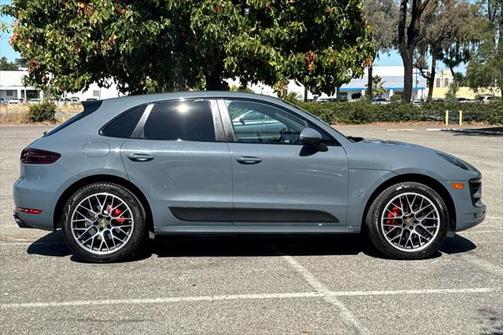 2018 Porsche Macan GTS