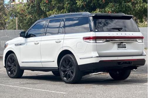 2024 Lincoln Navigator Black Label