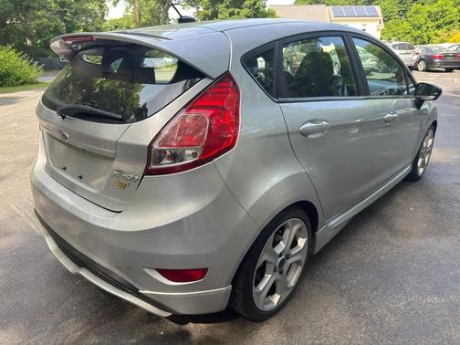 Molten Orange Metallic Tri-Coat 2015 Ford Fiesta ST