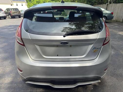 Molten Orange Metallic Tri-Coat 2015 Ford Fiesta ST