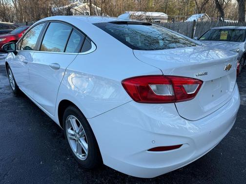 2016 Chevrolet Cruze LT Auto