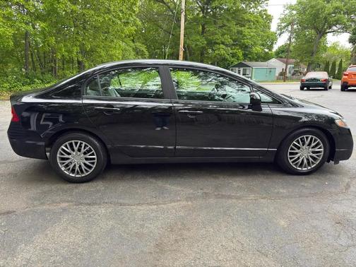 Crystal Black Pearl 2010 Honda Civic LX