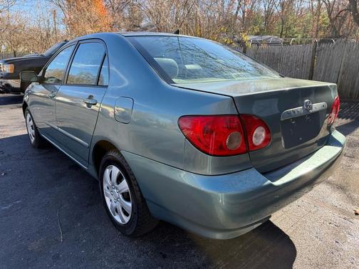 2005 Toyota Corolla CE
