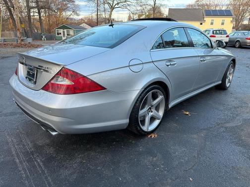 2006 Mercedes-Benz CLS-Class CLS500