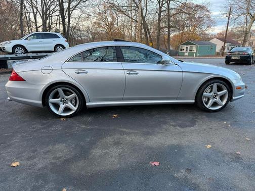 2006 Mercedes-Benz CLS-Class CLS500