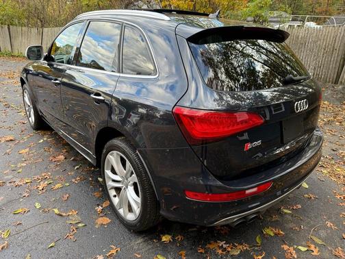 2016 Audi SQ5 3.0T Premium Plus