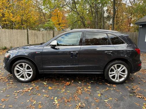 2016 Audi SQ5 3.0T Premium Plus