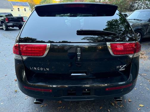 2011 Lincoln MKX Base