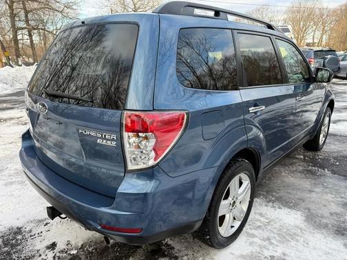 2010 Subaru Forester 2.5 X Premium