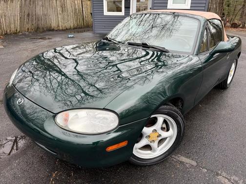 1999 Mazda MX-5 Miata 10th Anniversary Edition