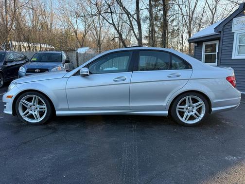 2012 Mercedes-Benz C-Class C 300 4MATIC Luxury