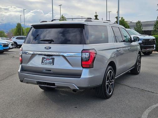 Iconic Silver Metallic 2021 Ford Expedition Max Limited