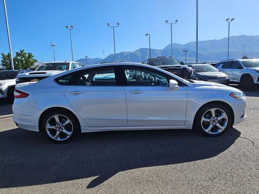 Ingot Silver 2015 Ford Fusion SE