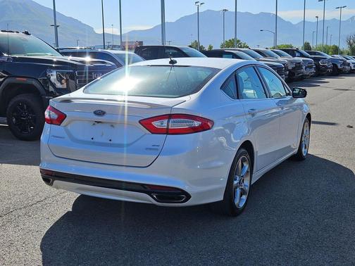 Ingot Silver 2015 Ford Fusion SE