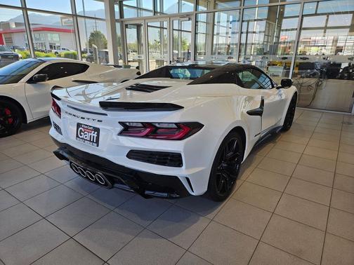 Arctic White 2026 Chevrolet Corvette Z06